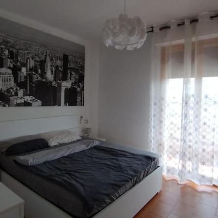 La Casa Dei Viaggiatori - Viareggio - Posto Auto Gratuito Apartment Exterior photo